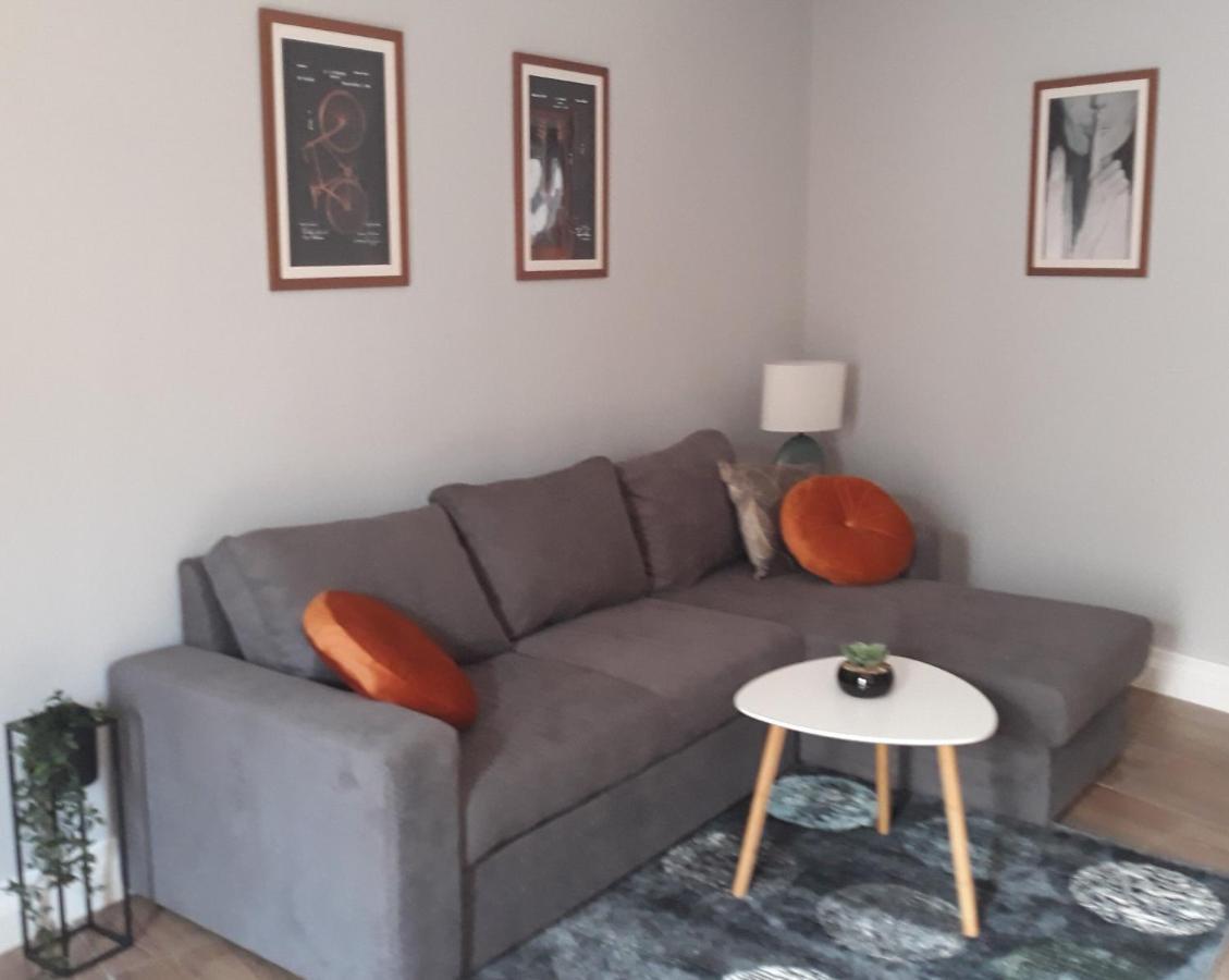 Apartment Orsula Near Old Town *