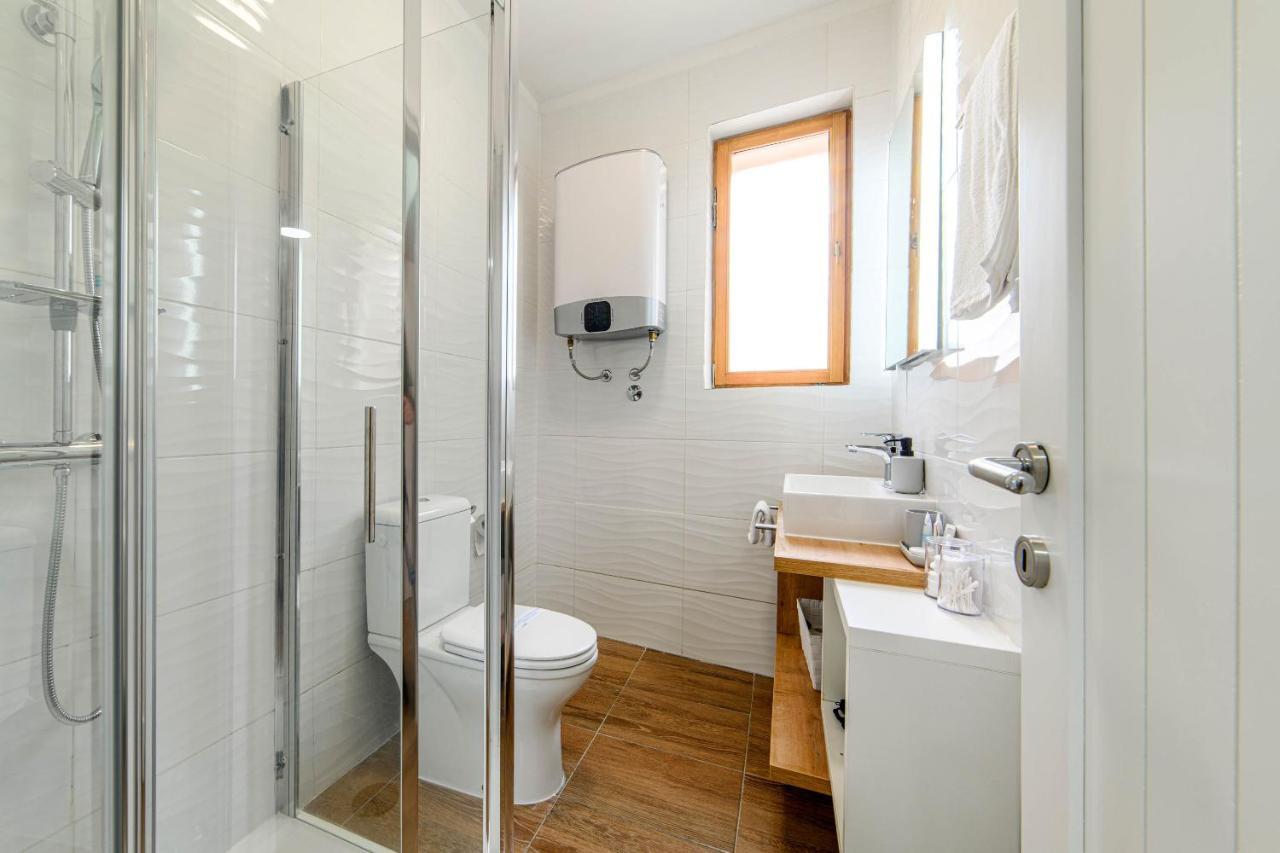 Apartment Orsula Near Old Town