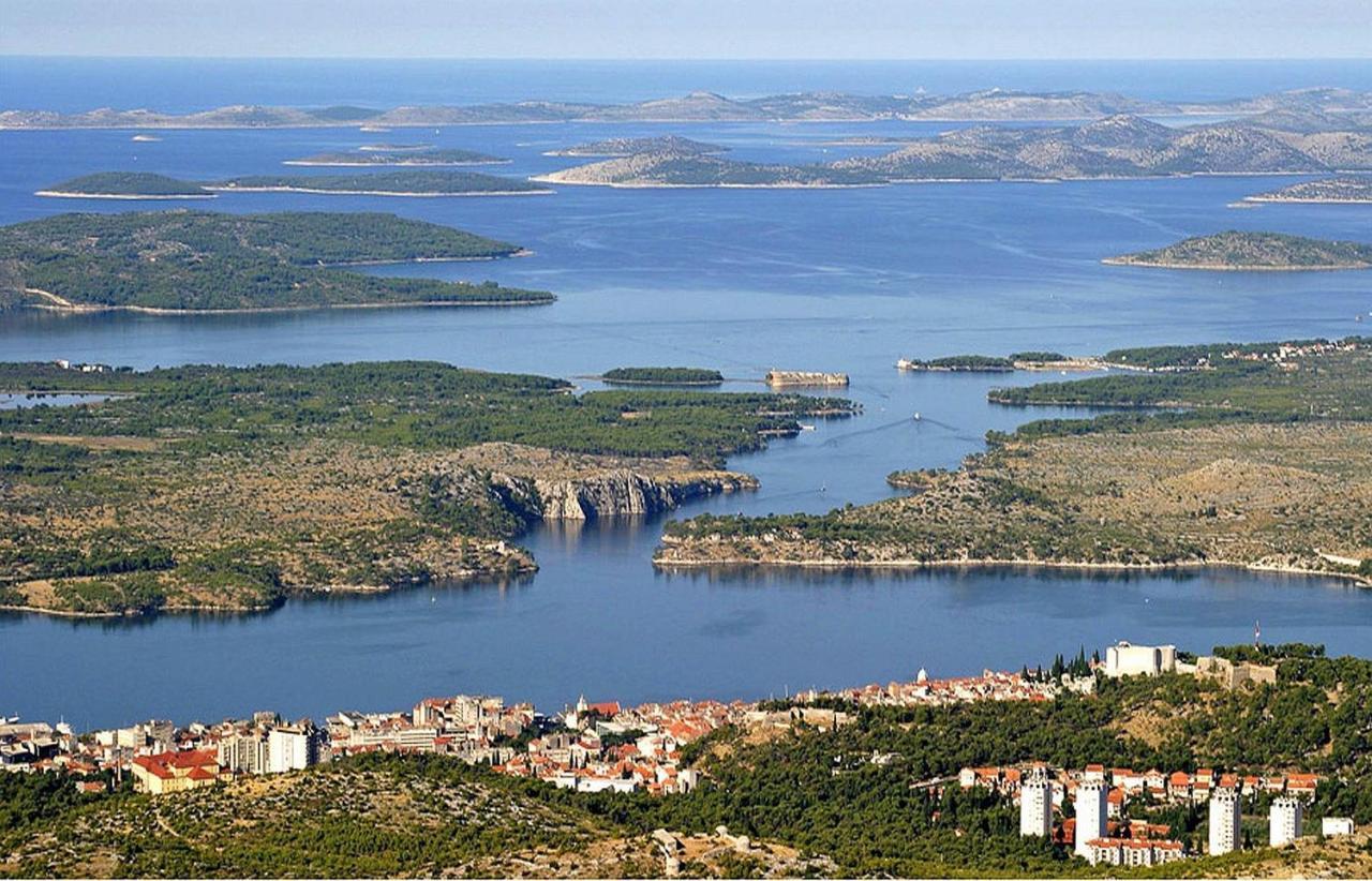 Apartment Orsula Near Old Town Sibenik